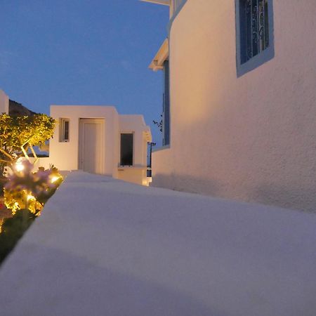 Ancient Thera Apartments Kamári Exterior foto